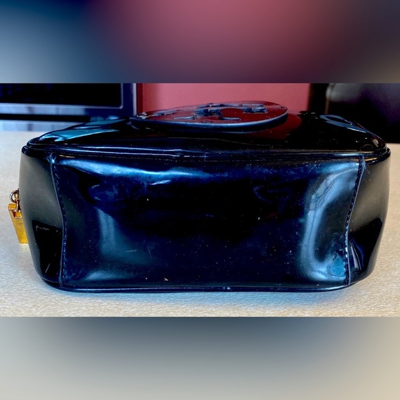 TORY BURCH Black Patent Cosmetic Case, GUC - Picture 9 of 11